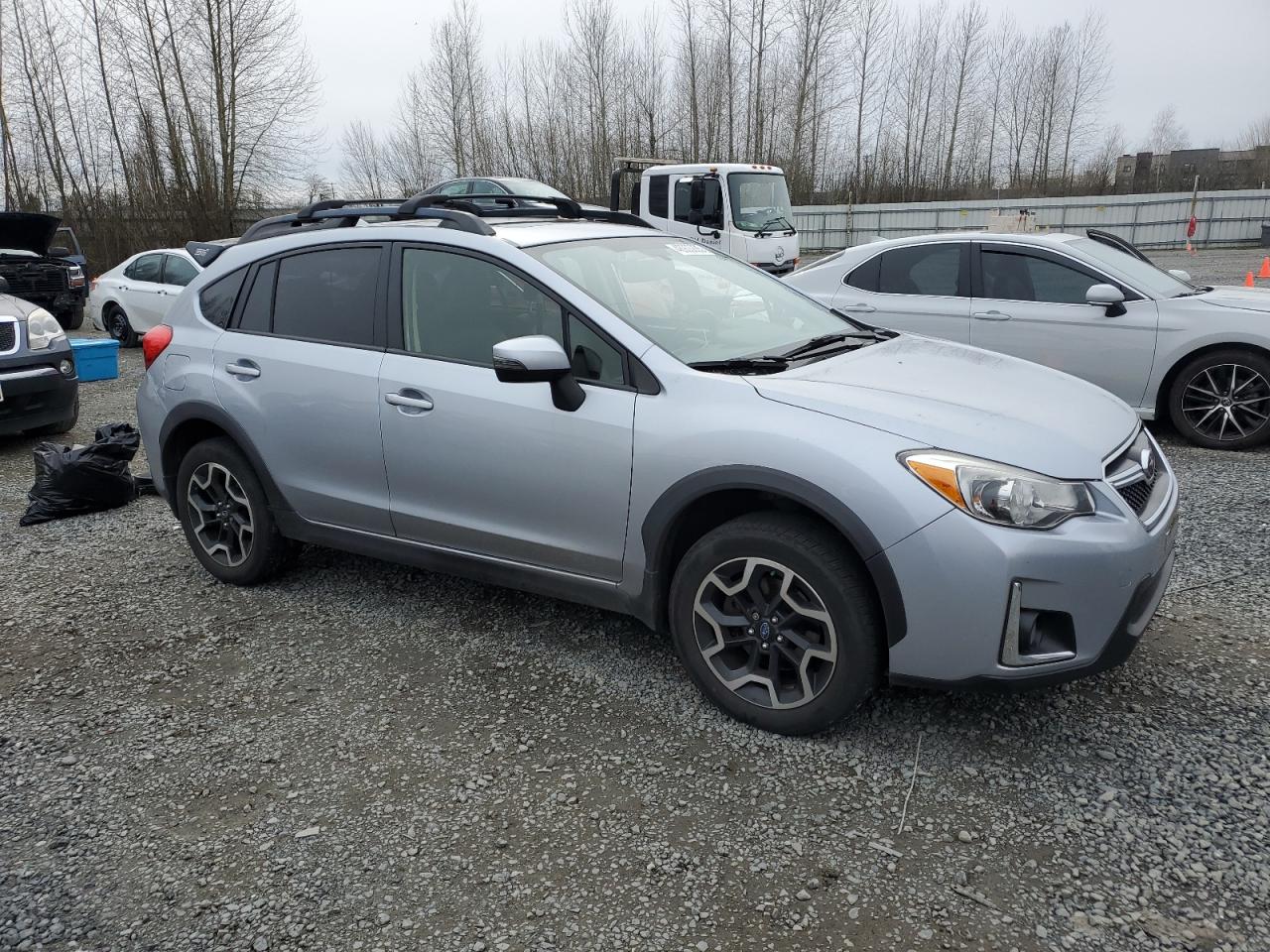 2016 Subaru XV - Image 4
