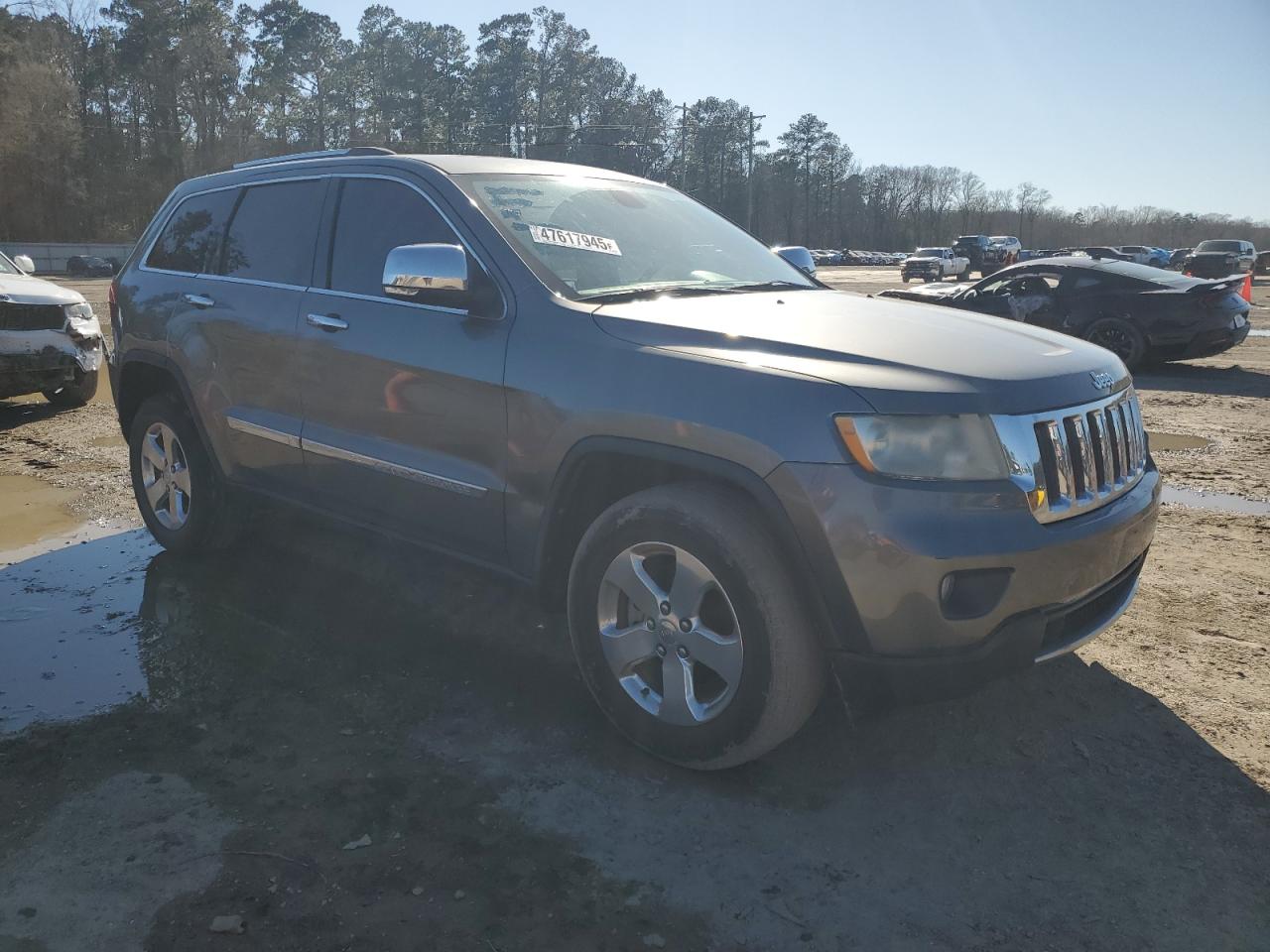 2013 Jeep Grand Cherokee - Image 4
