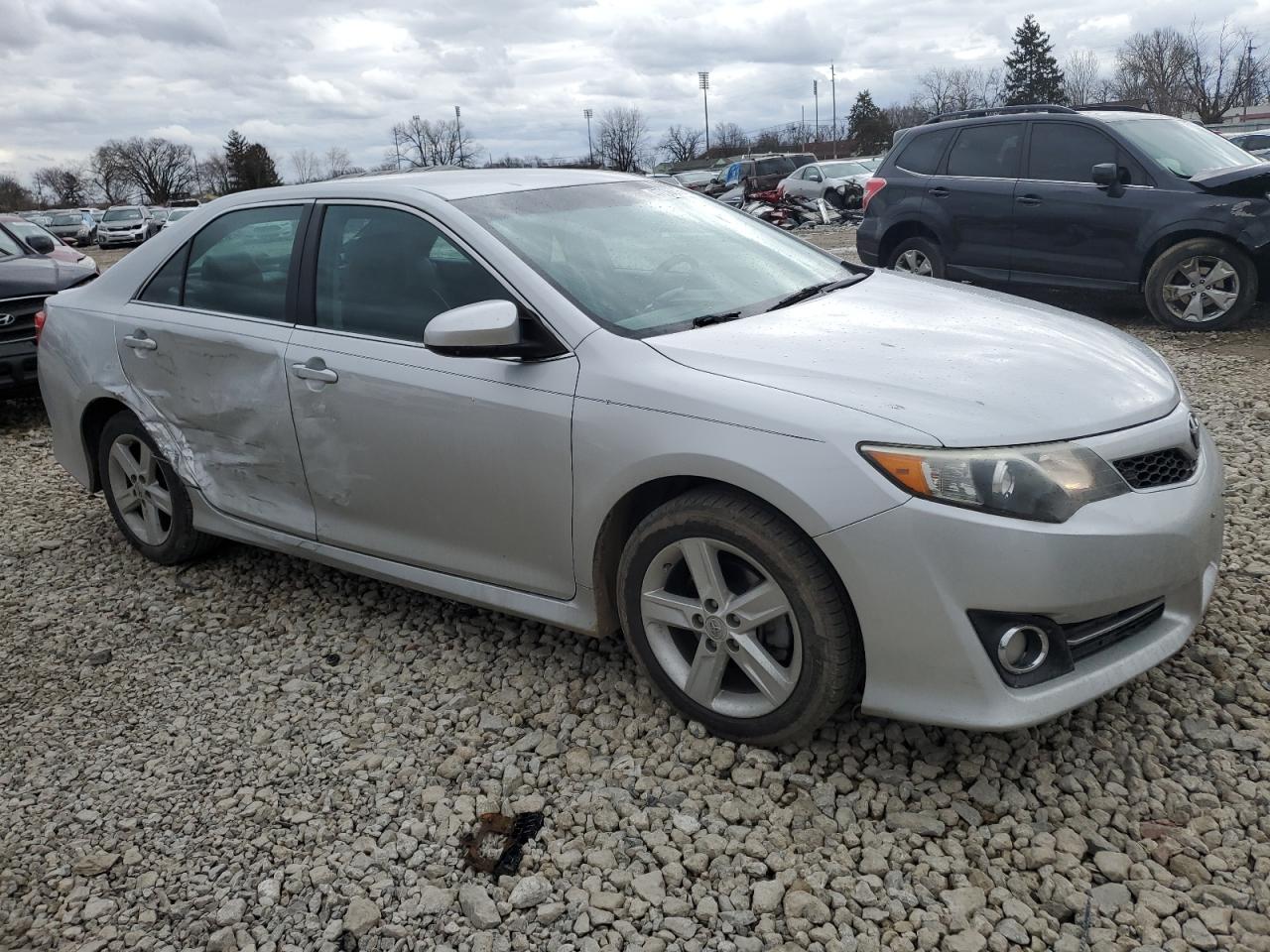 2013 Toyota Camry - Image 4