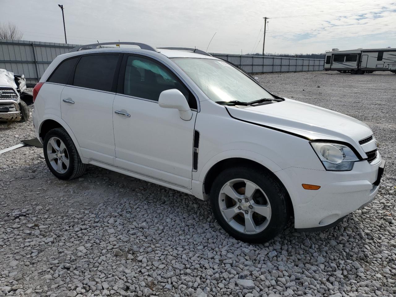 2014 Chevrolet Captiva - Image 4