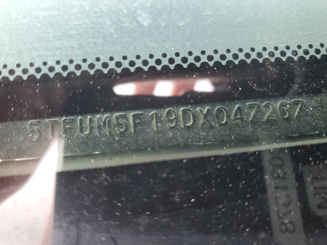 2013 Toyota Tundra - Image 13