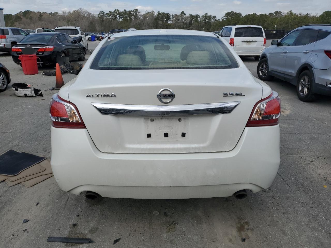 2013 Nissan Altima - Image 6