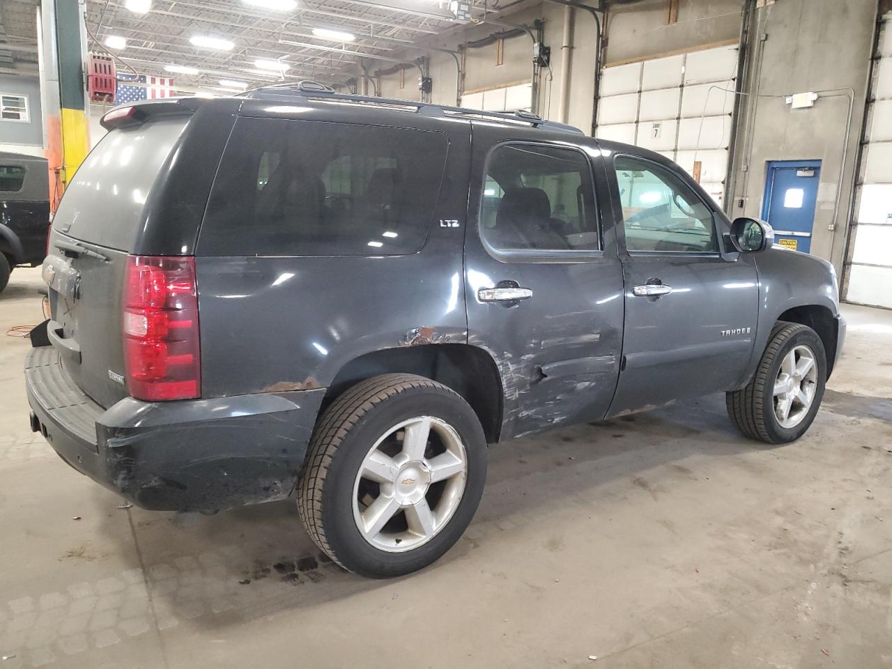 2008 Chevrolet Tahoe - Image 3
