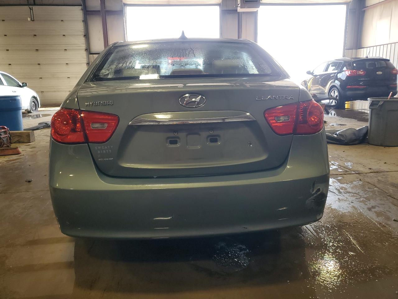 2010 Hyundai Elantra - Image 6