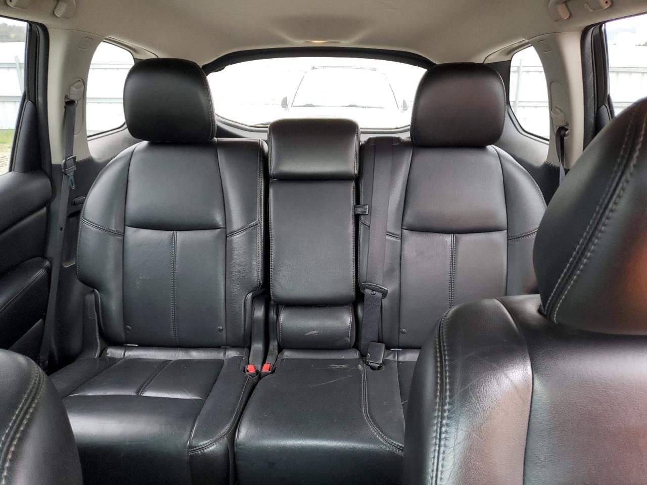 2014 Nissan Pathfinder - Image 10
