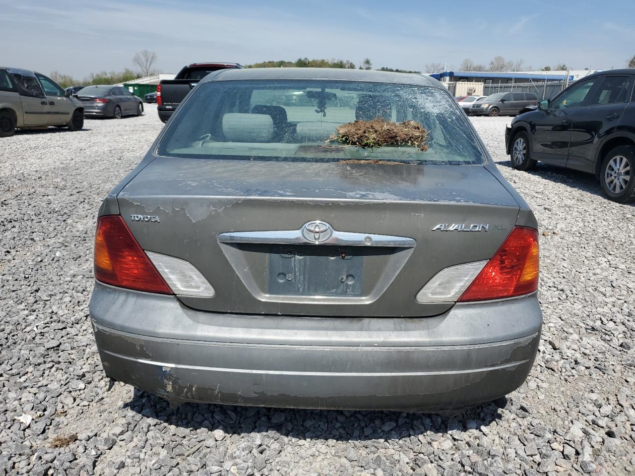 2000 Toyota Avalon Xl VIN: 4T1BF28B1YU045764 Lot: 51062855