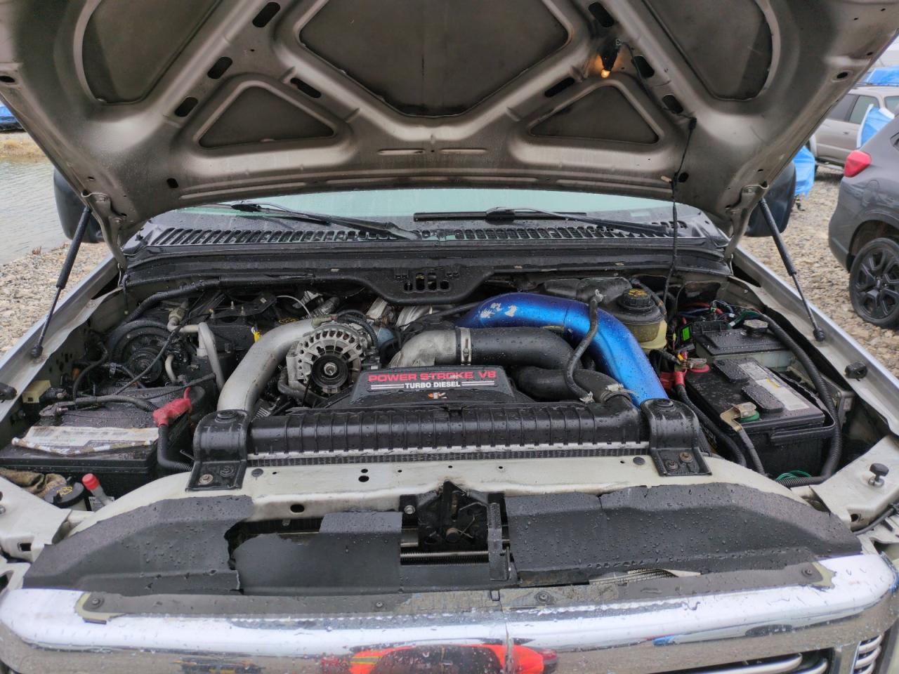 2004 Ford F350 - Image 11