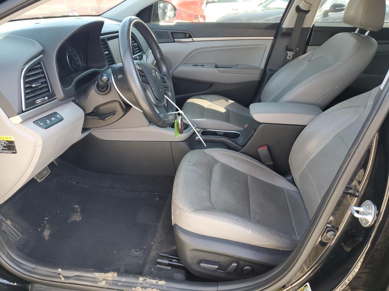 2018 Hyundai Elantra - Image 7