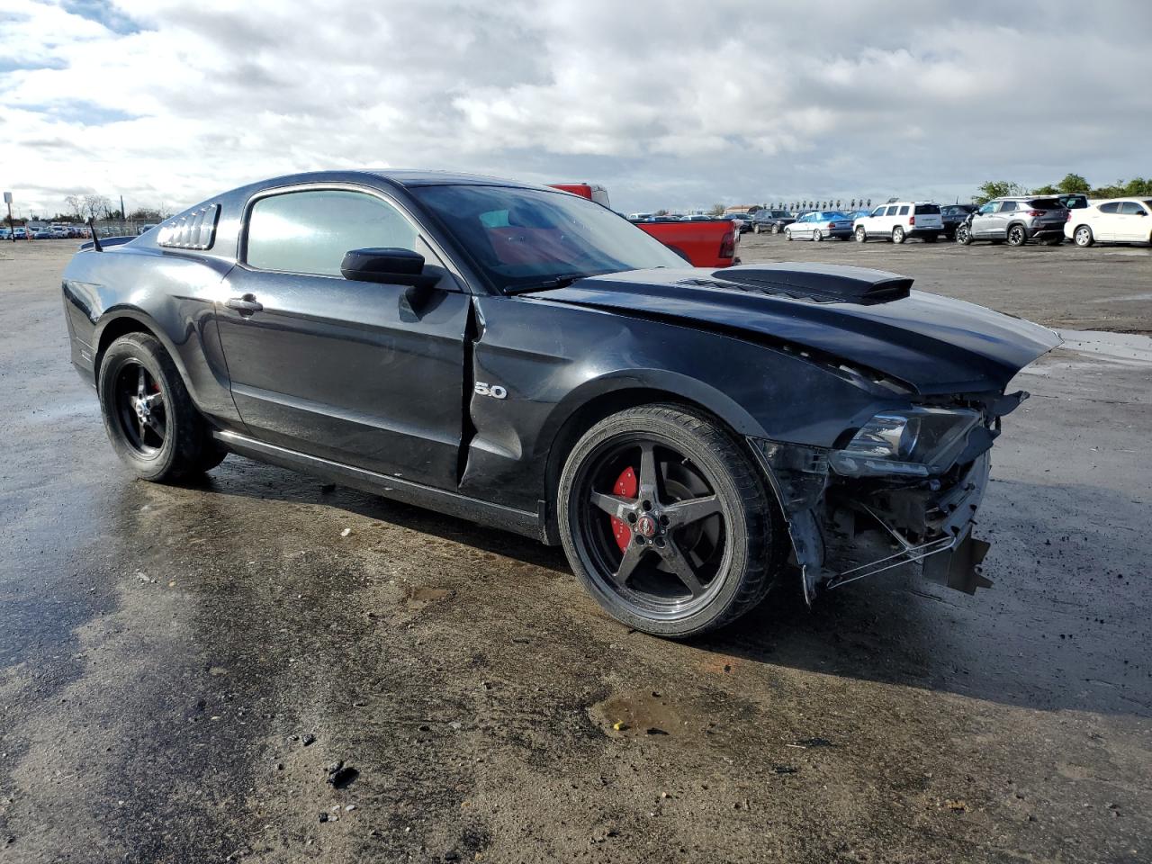 2014 Ford Mustang - Image 4
