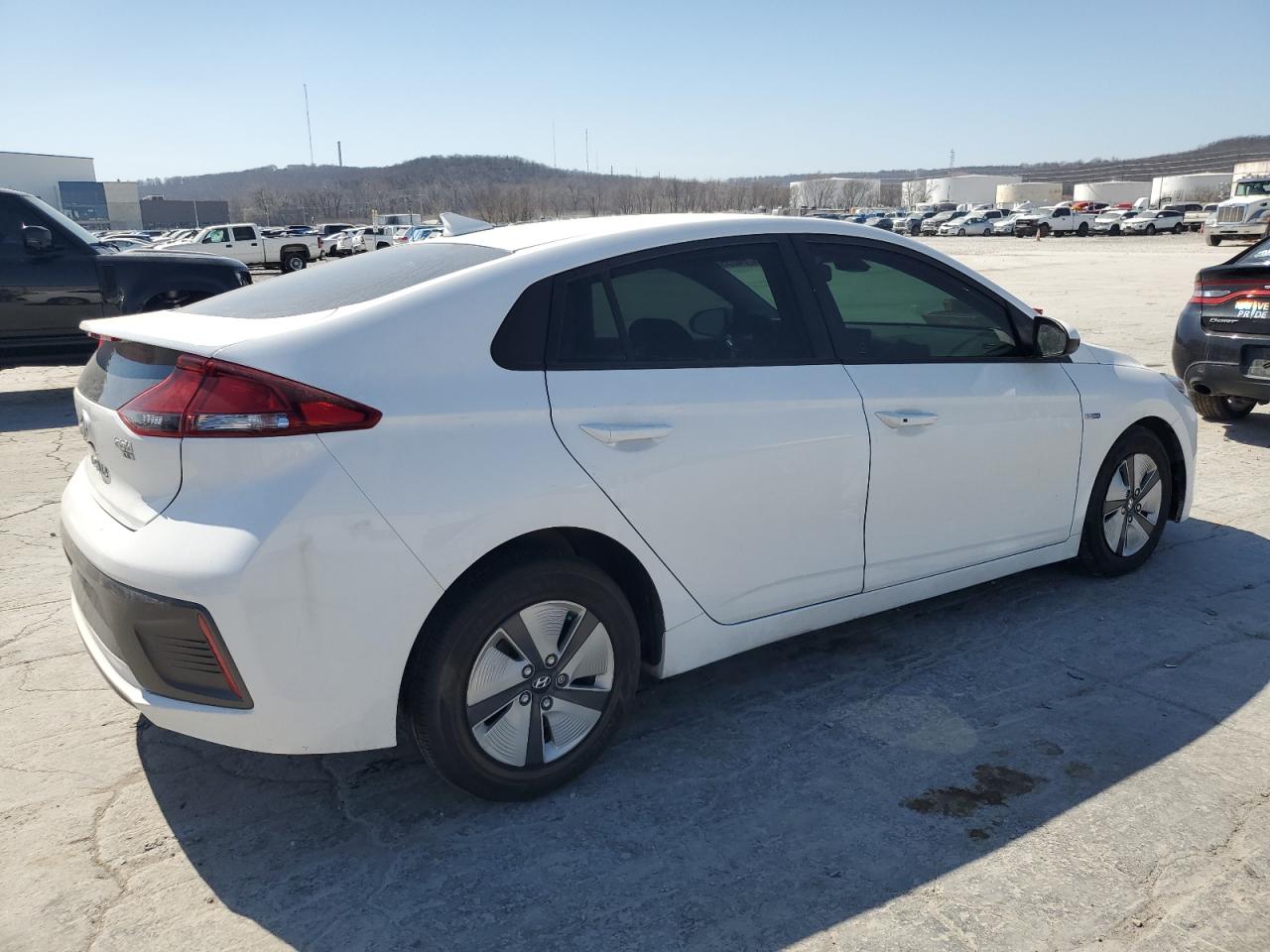 2020 Hyundai IONIQ - Image 3