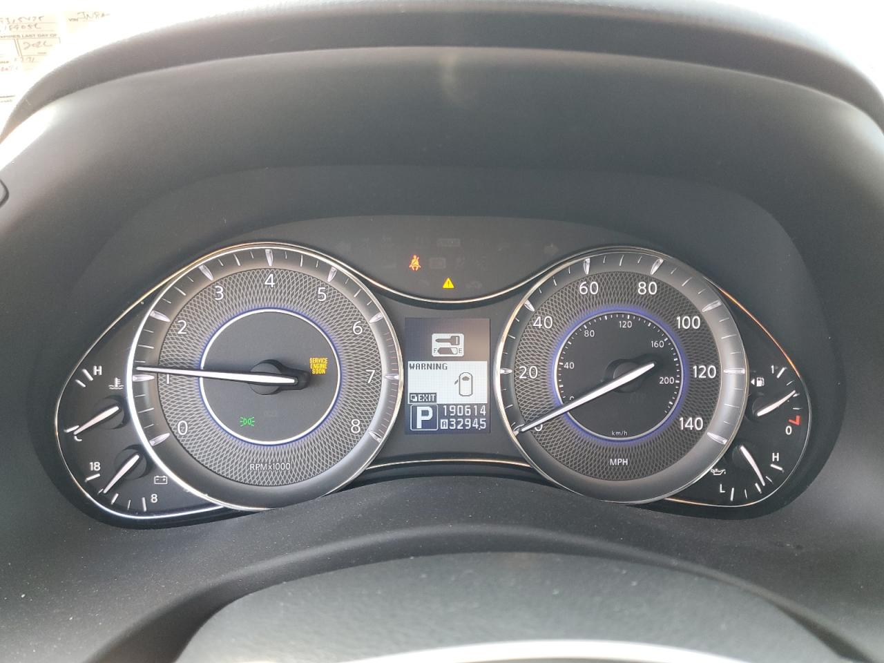2012 Infiniti QX56 - Image 9