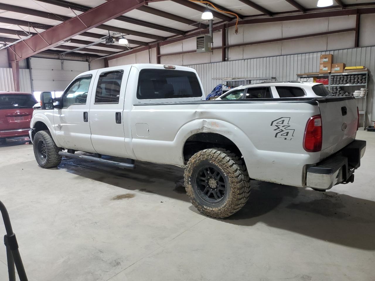 2011 Ford F250 - Image 2
