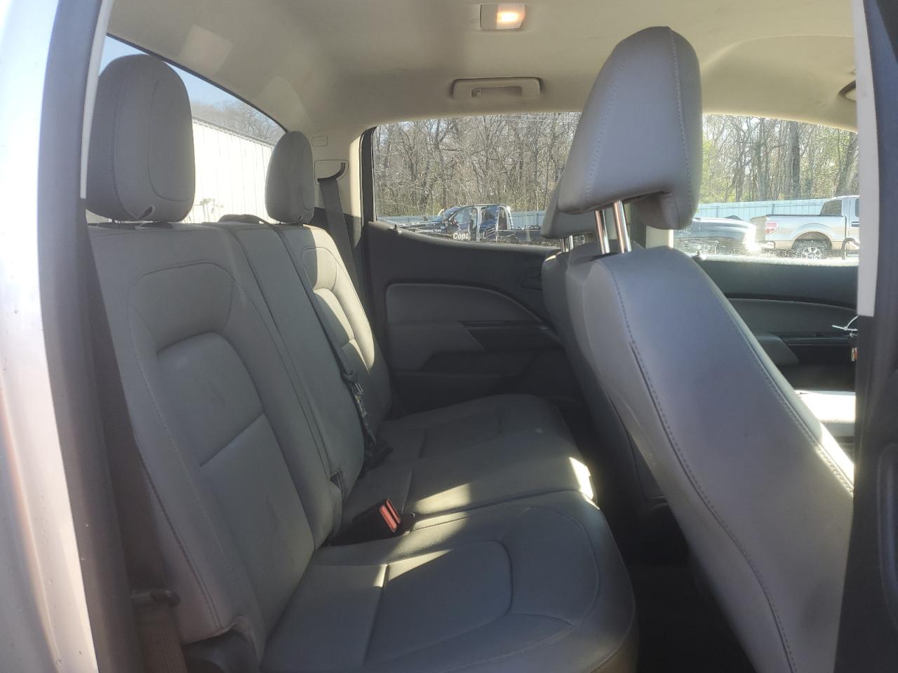 2016 GMC Canyon - Image 10