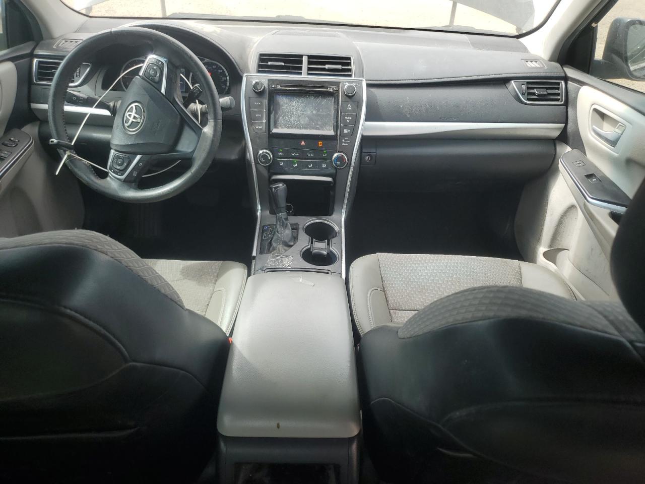 2015 Toyota Camry - Image 8