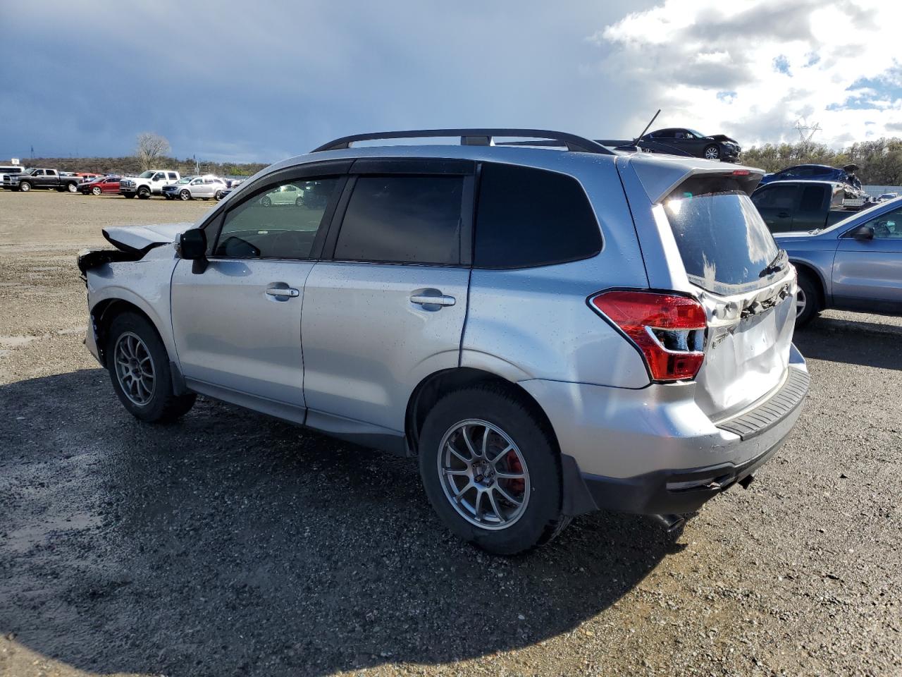 2014 Subaru Forester - Image 2