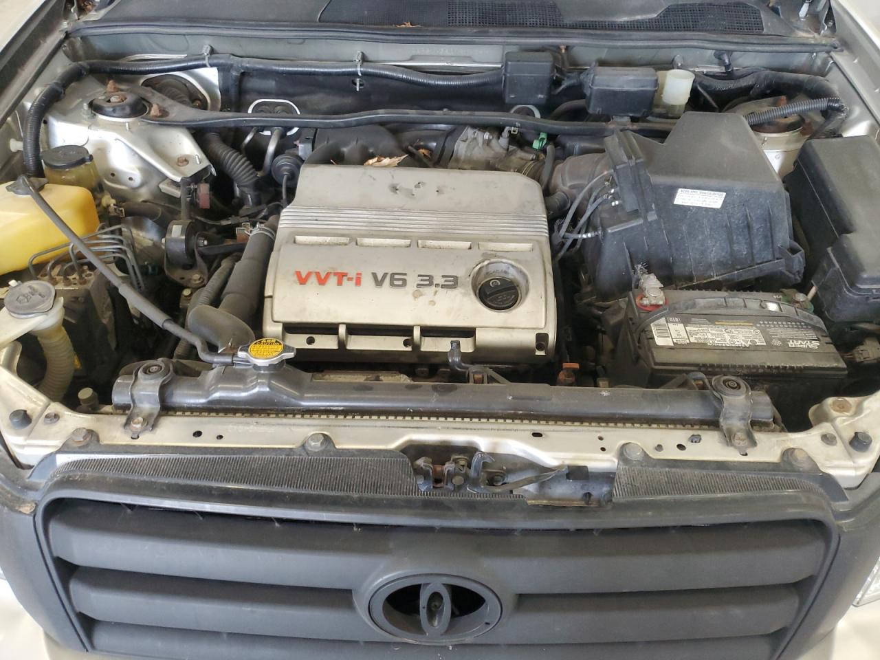 2005 Toyota Highlander - Image 13