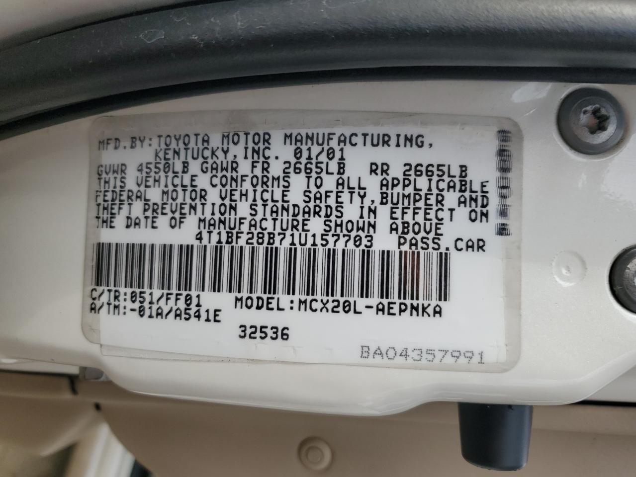 2001 Toyota Avalon - Image 12