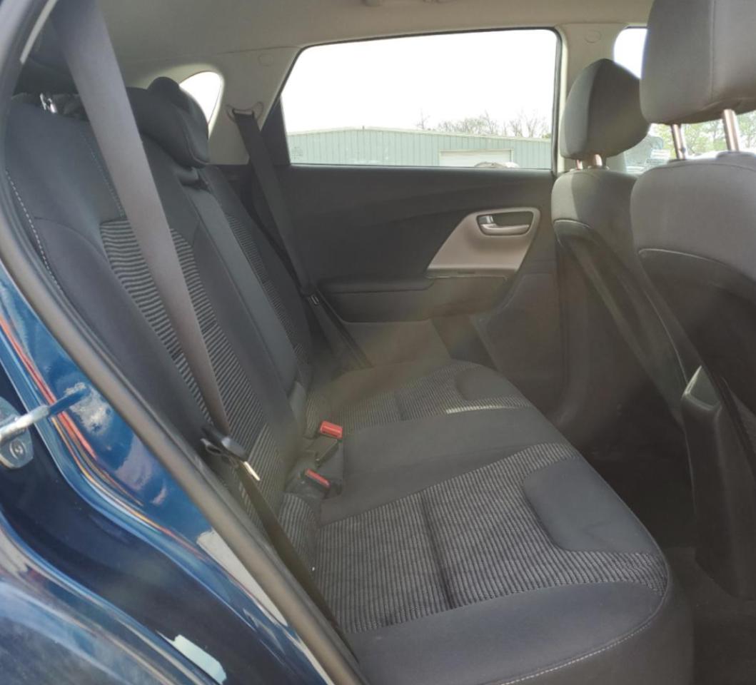 2019 Kia Niro - Image 11