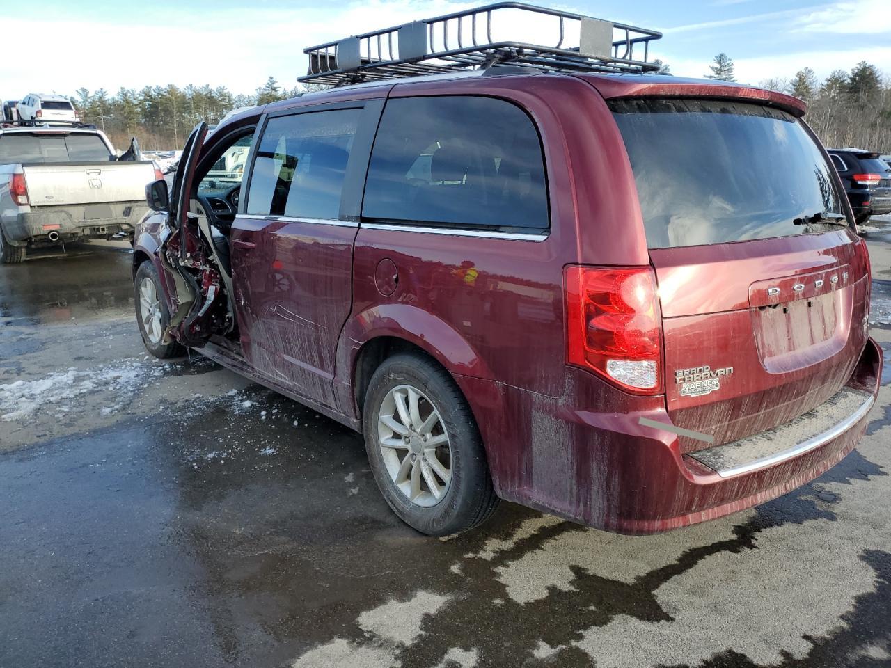 2019 Dodge Caravan - Image 2