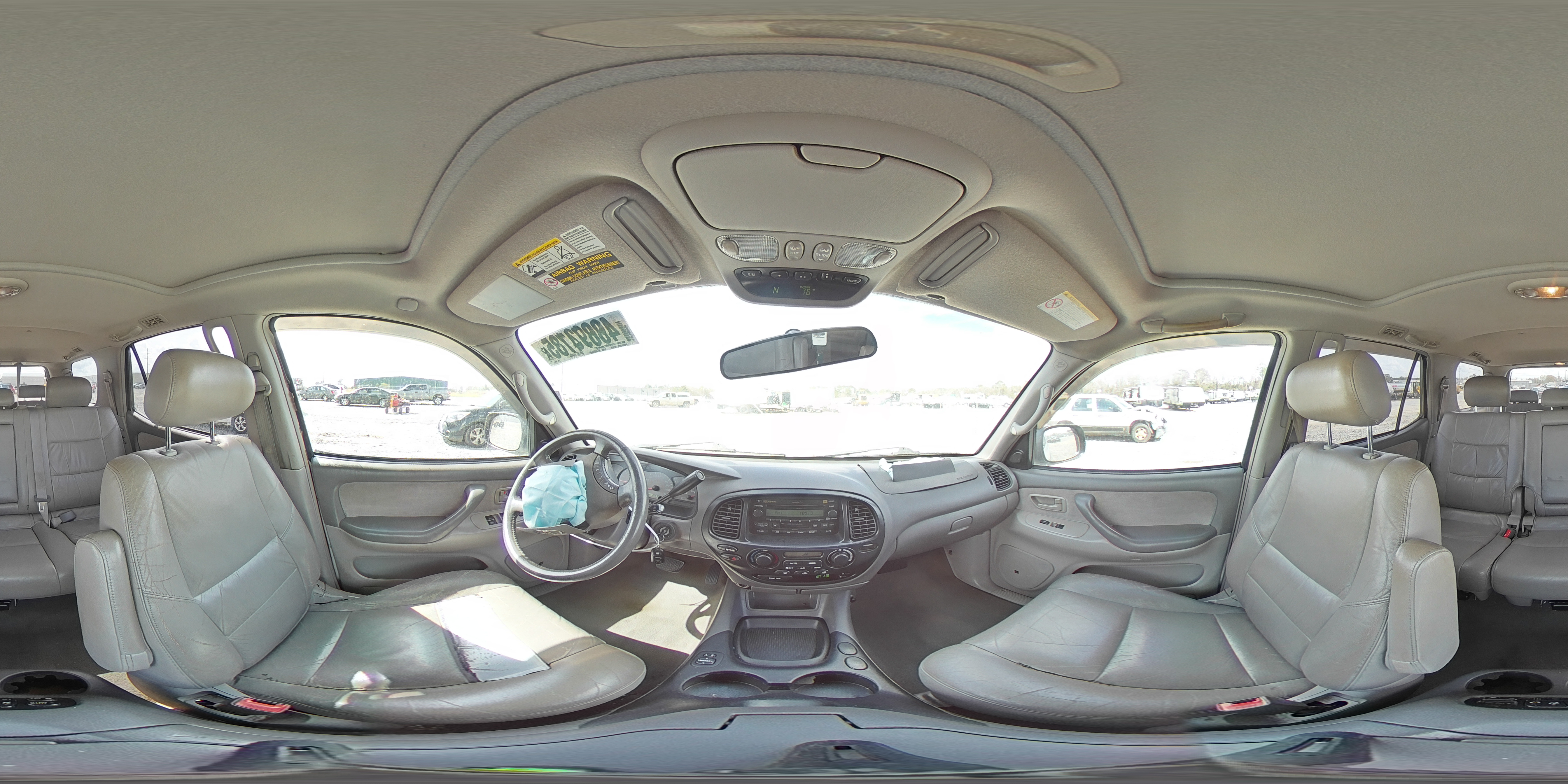 2003 Toyota Sequoia - Image 16