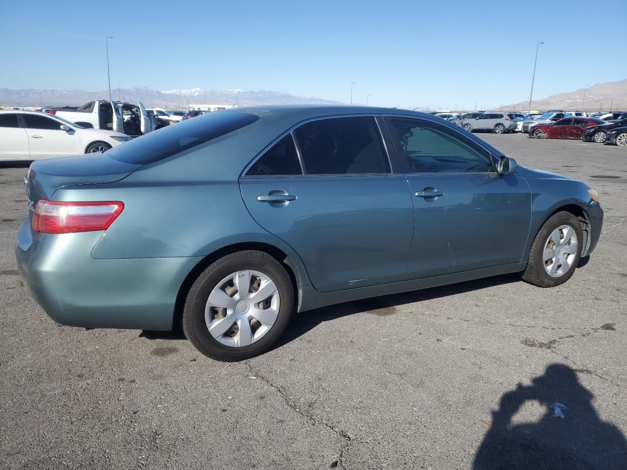 2009 Toyota Camry - Image 3
