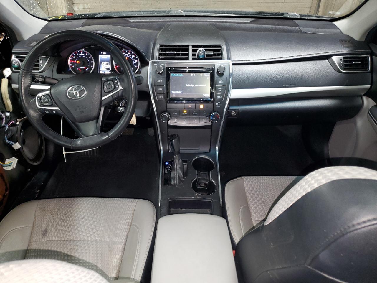 2015 Toyota Camry - Image 8