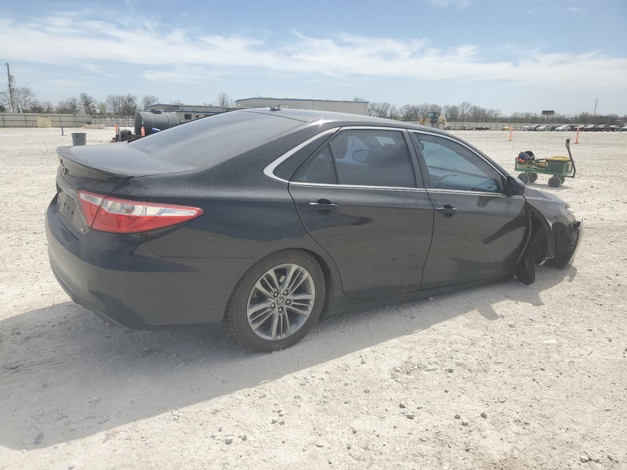 2015 Toyota Camry - Image 3