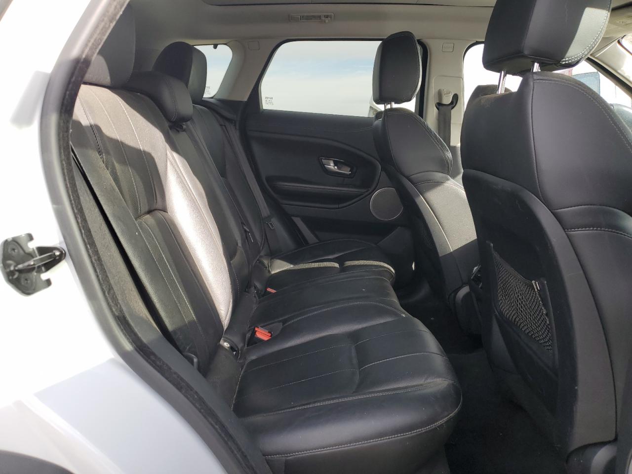 2016 Land Rover Range Rover - Image 10