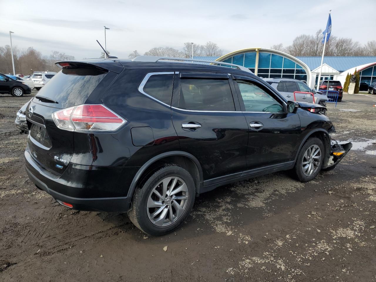 2014 Nissan Rogue - Image 3