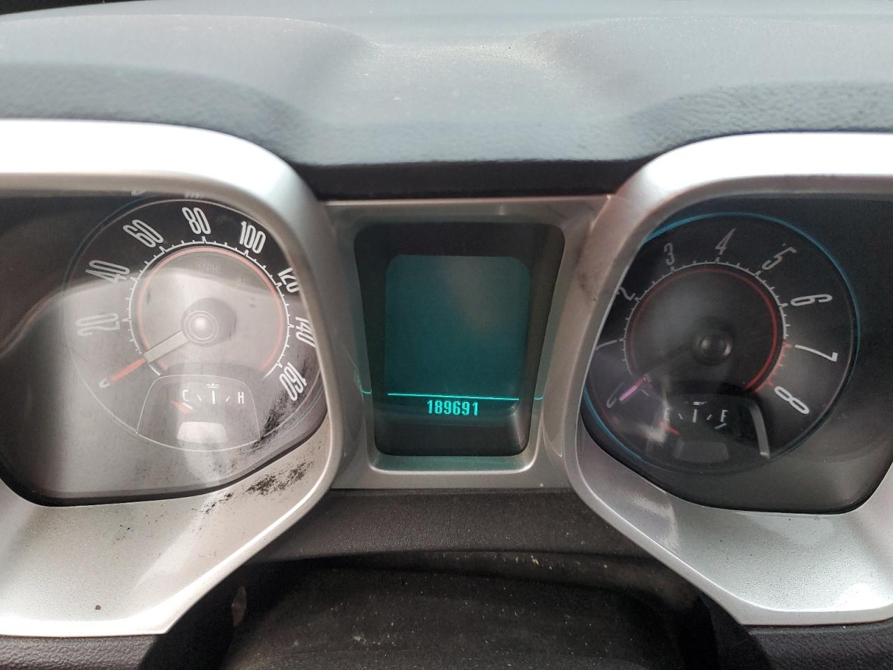 2010 Chevrolet Camaro - Image 9