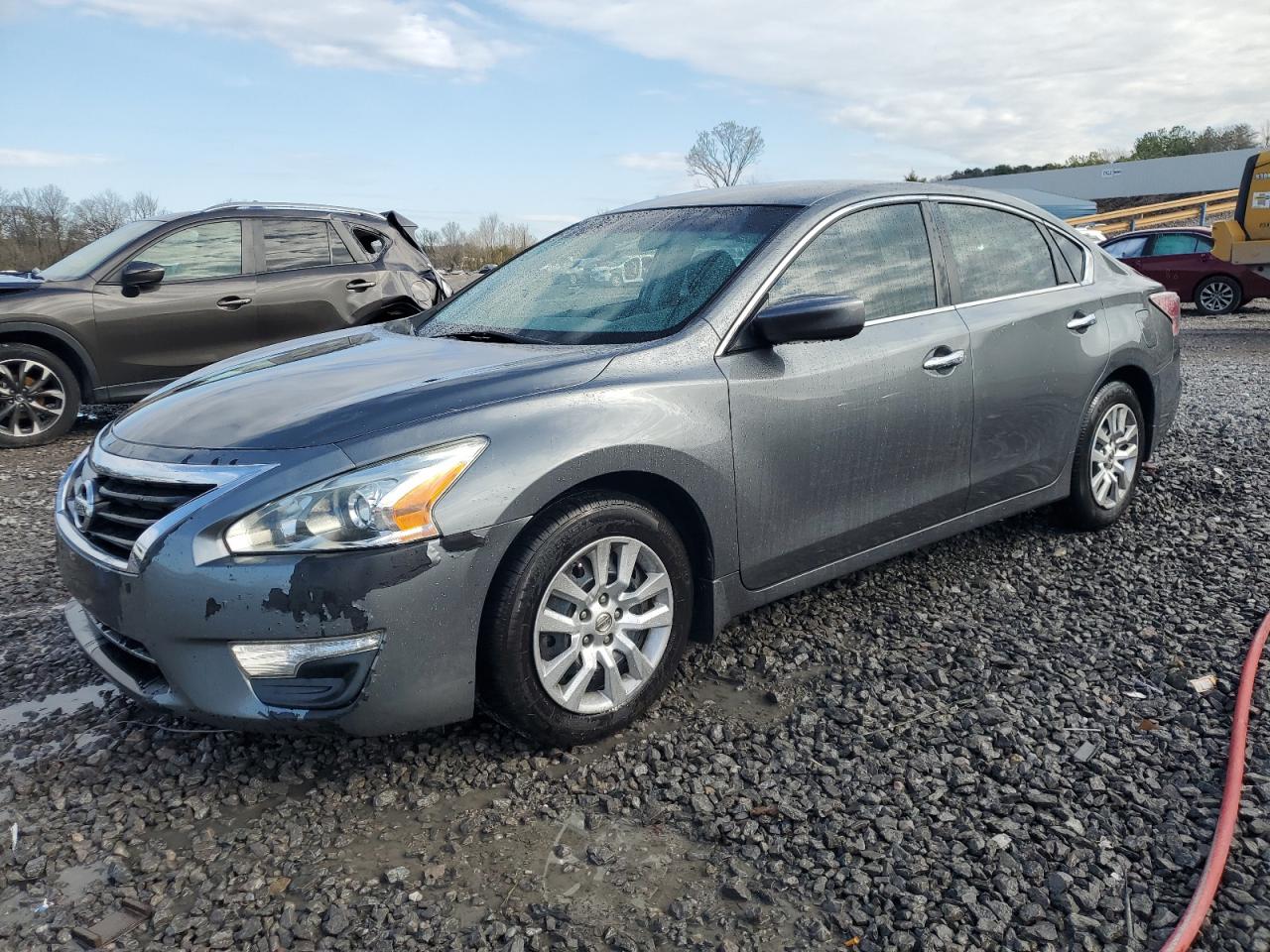 2015 Nissan Altima - Image 1