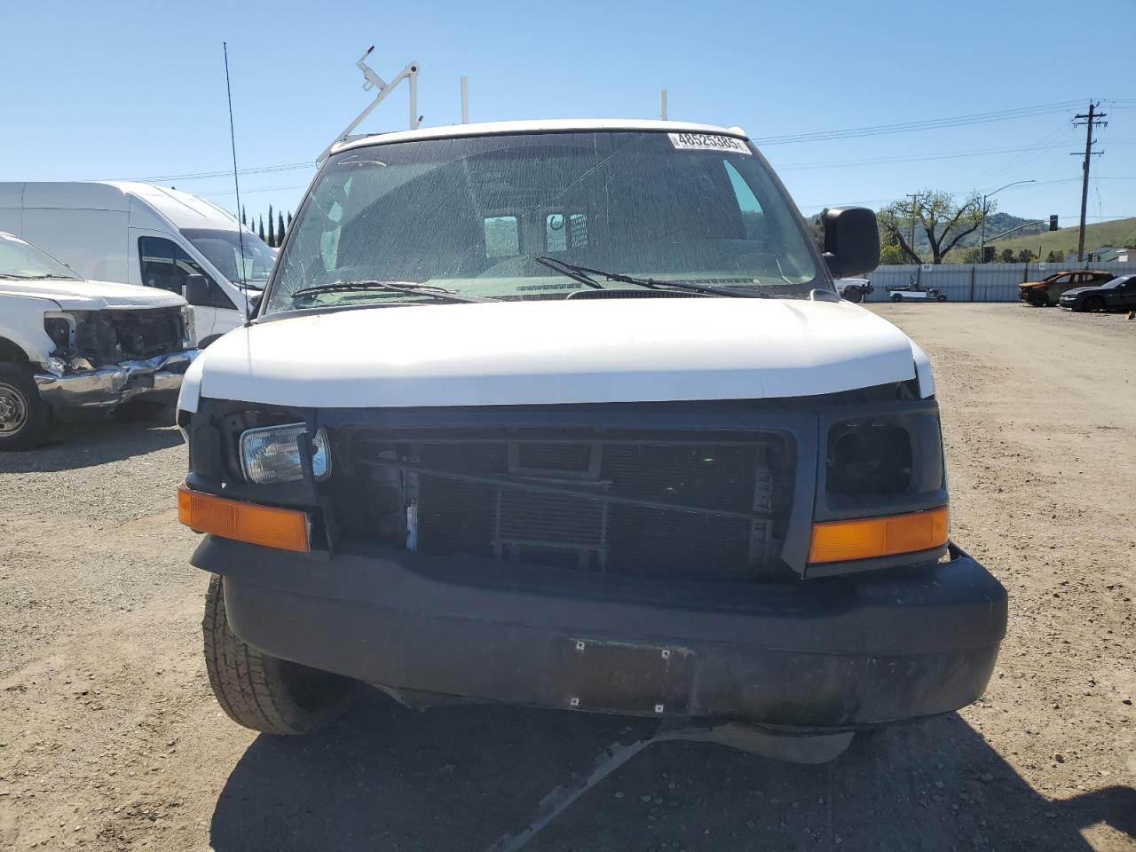 2010 GMC Savana - Image 5