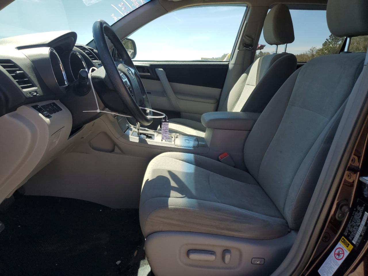 2013 Toyota Highlander - Image 7