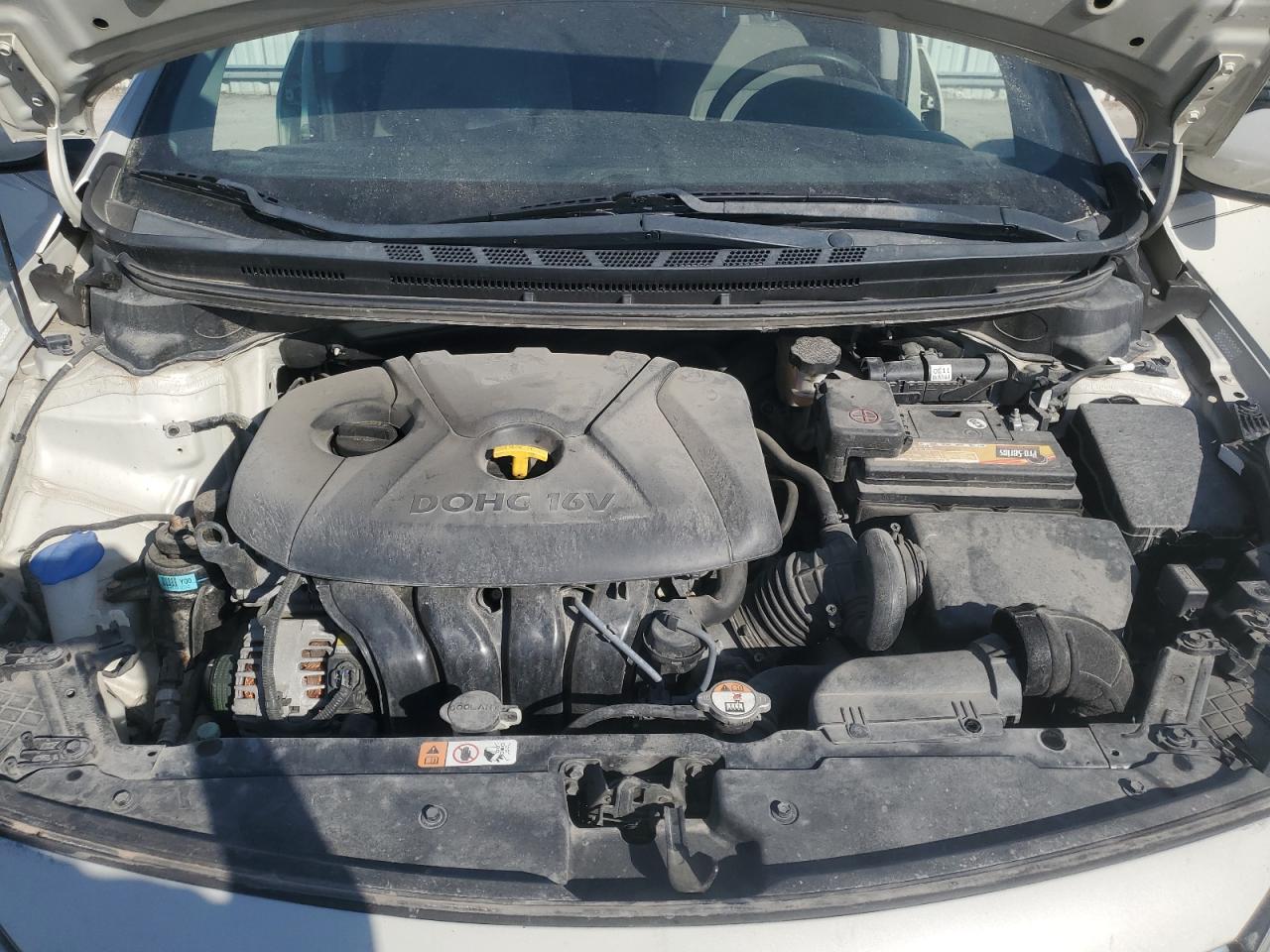 2015 Kia Forte - Image 12