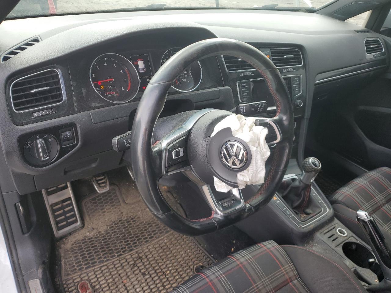 2015 Volkswagen Gti VIN: 3VWYT7AU1FM055242 Lot: 48006155