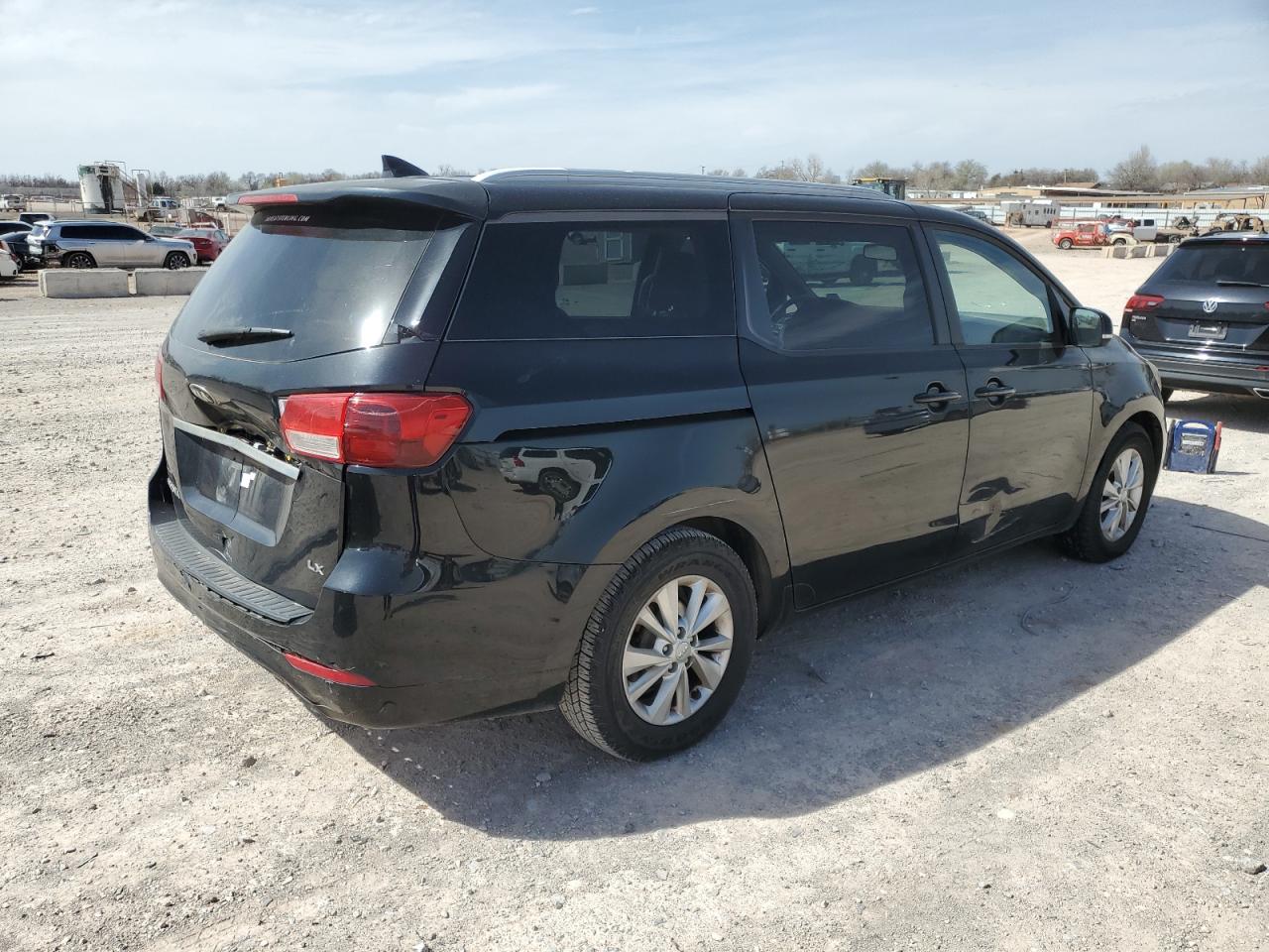 2015 Kia Sedona - Image 3