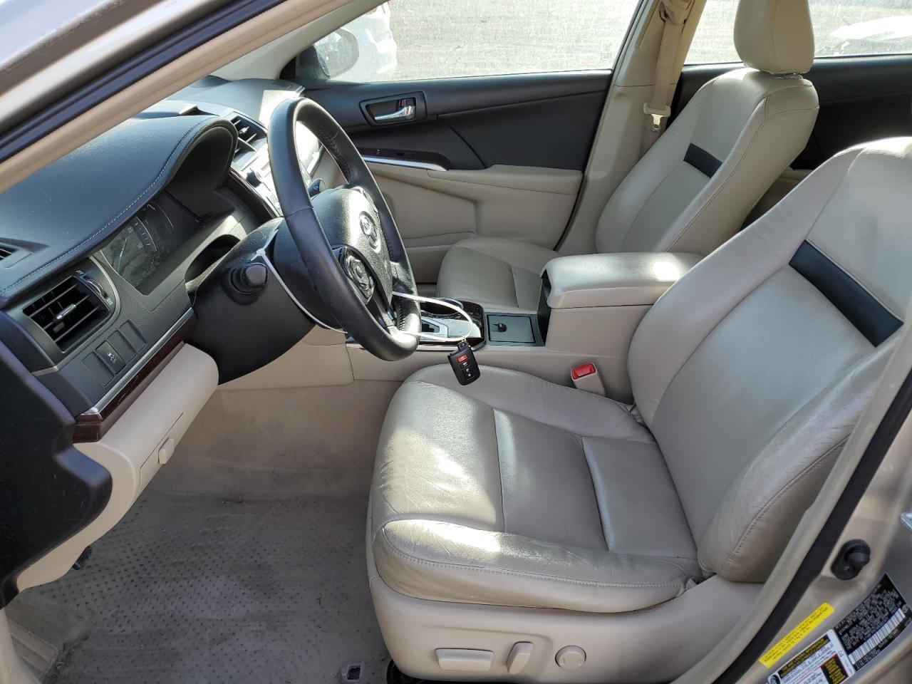 2013 Toyota Camry - Image 7