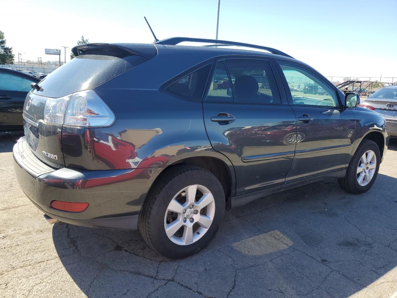 2005 Lexus RX - Image 3
