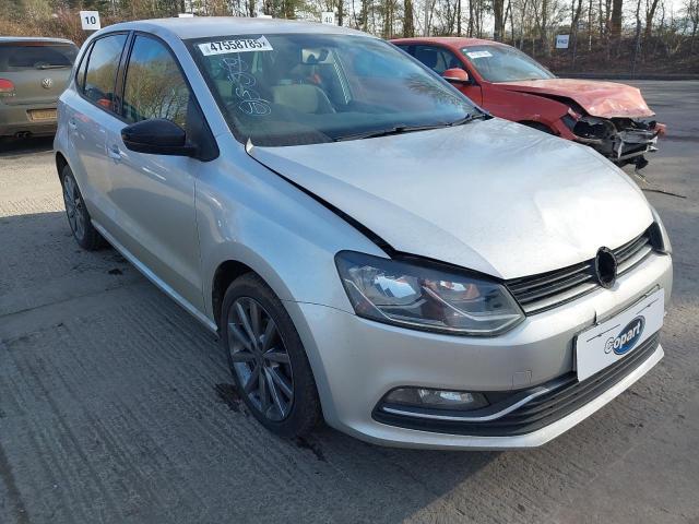 2015 VOLKSWAGEN POLO SE DE