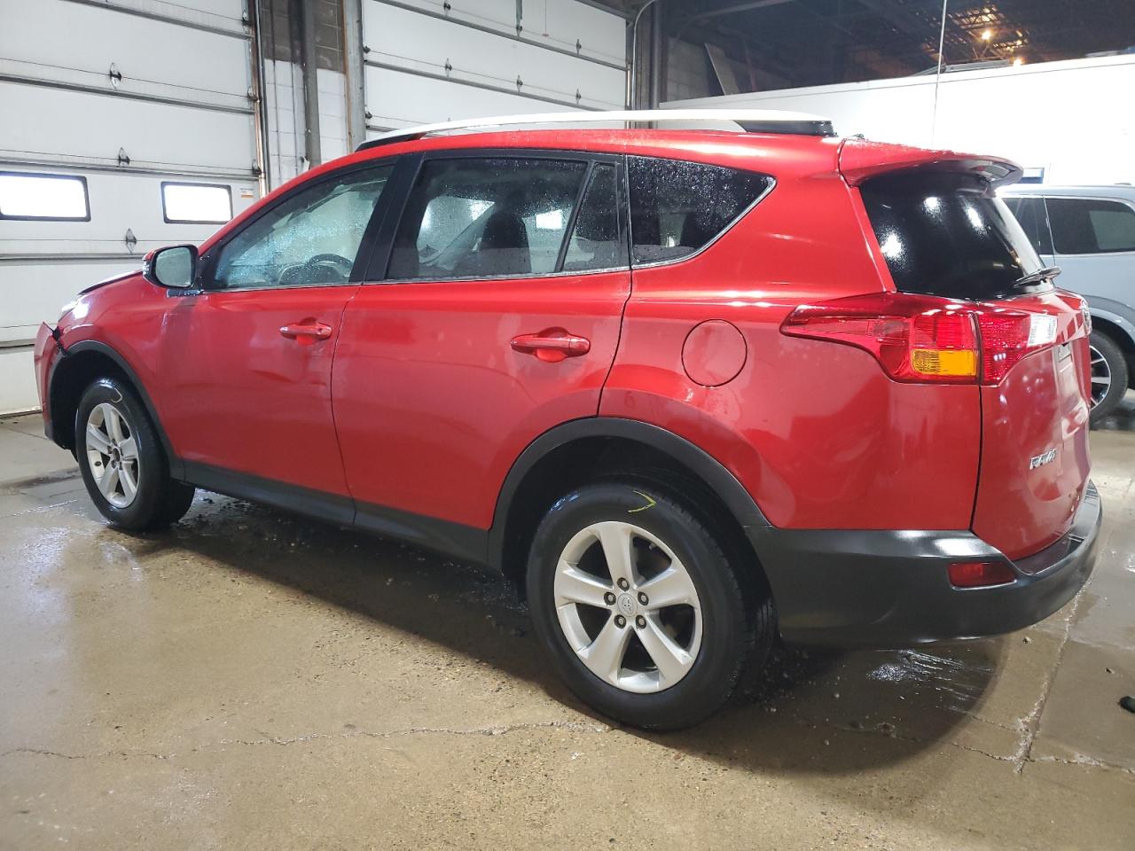 2014 Toyota RAV 4 - Image 2