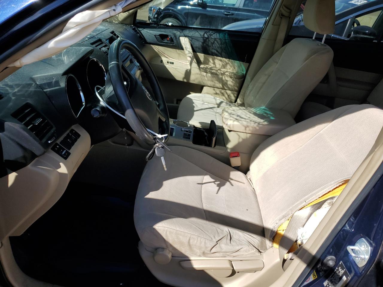 2011 Toyota Highlander - Image 7