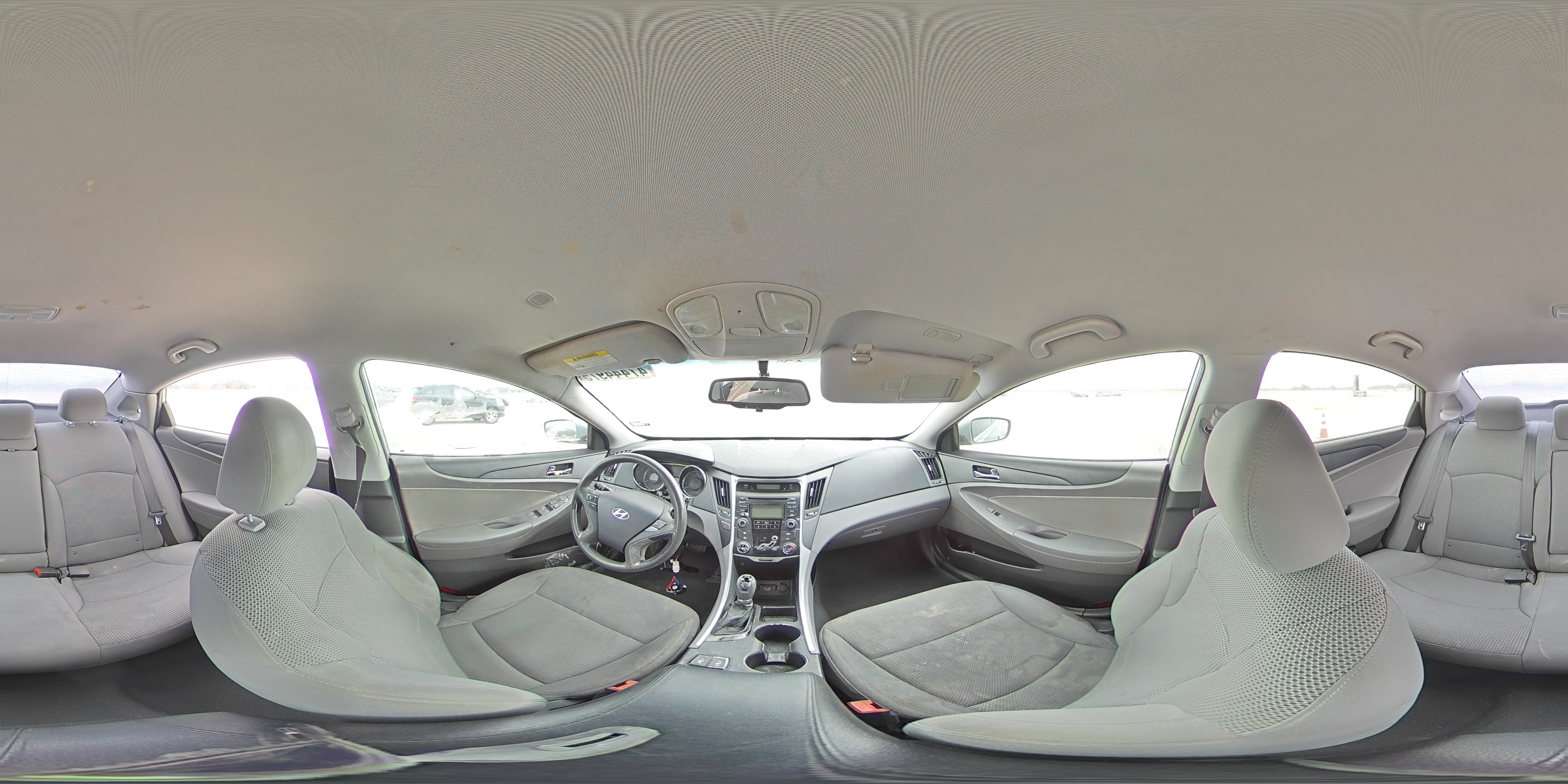 2013 Hyundai Sonata - Image 13