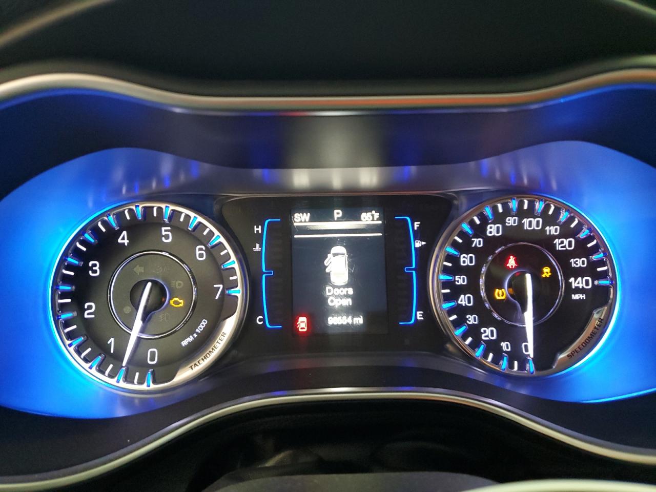 2015 Chrysler 200 Limited VIN: 1C3CCCAB5FN609039 Lot: 49159395