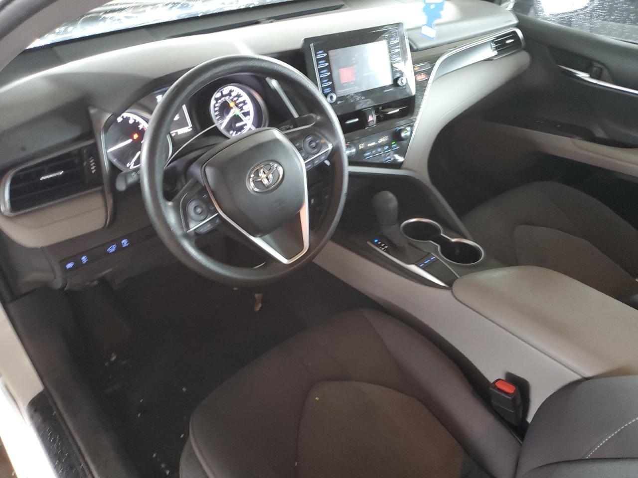 2023 Toyota Camry - Image 8