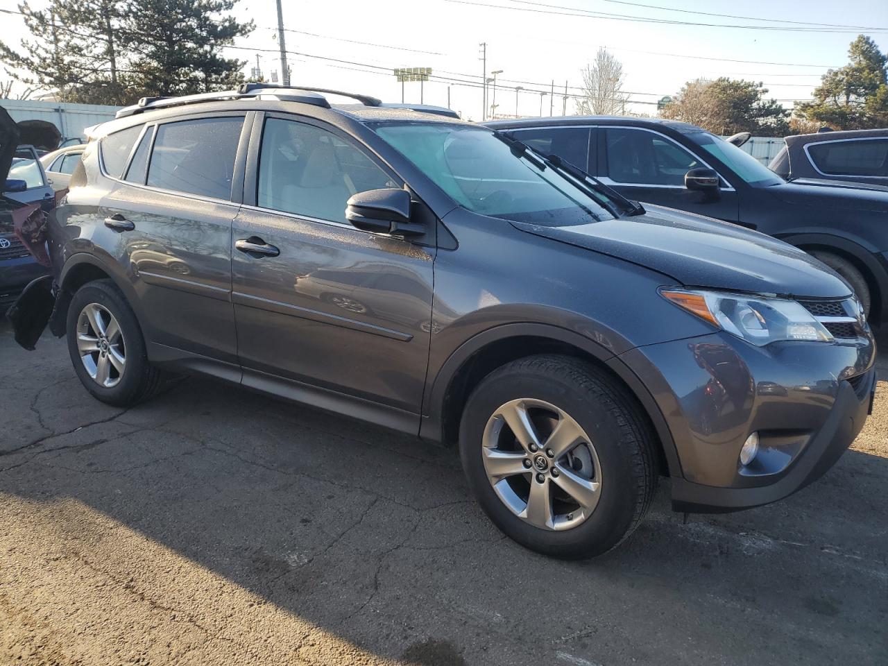 2015 Toyota RAV 4 - Image 4
