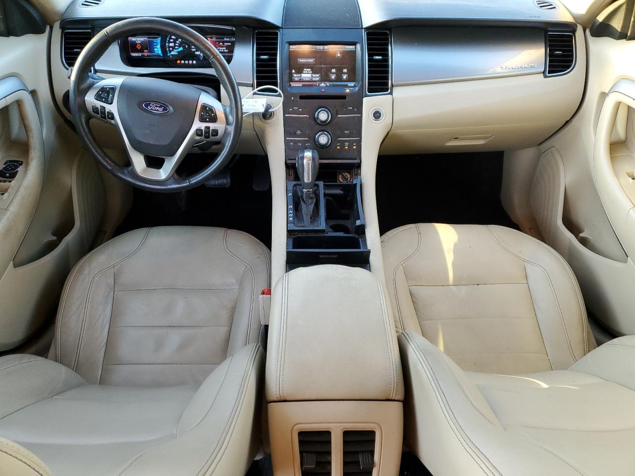 2014 Ford Taurus - Image 8