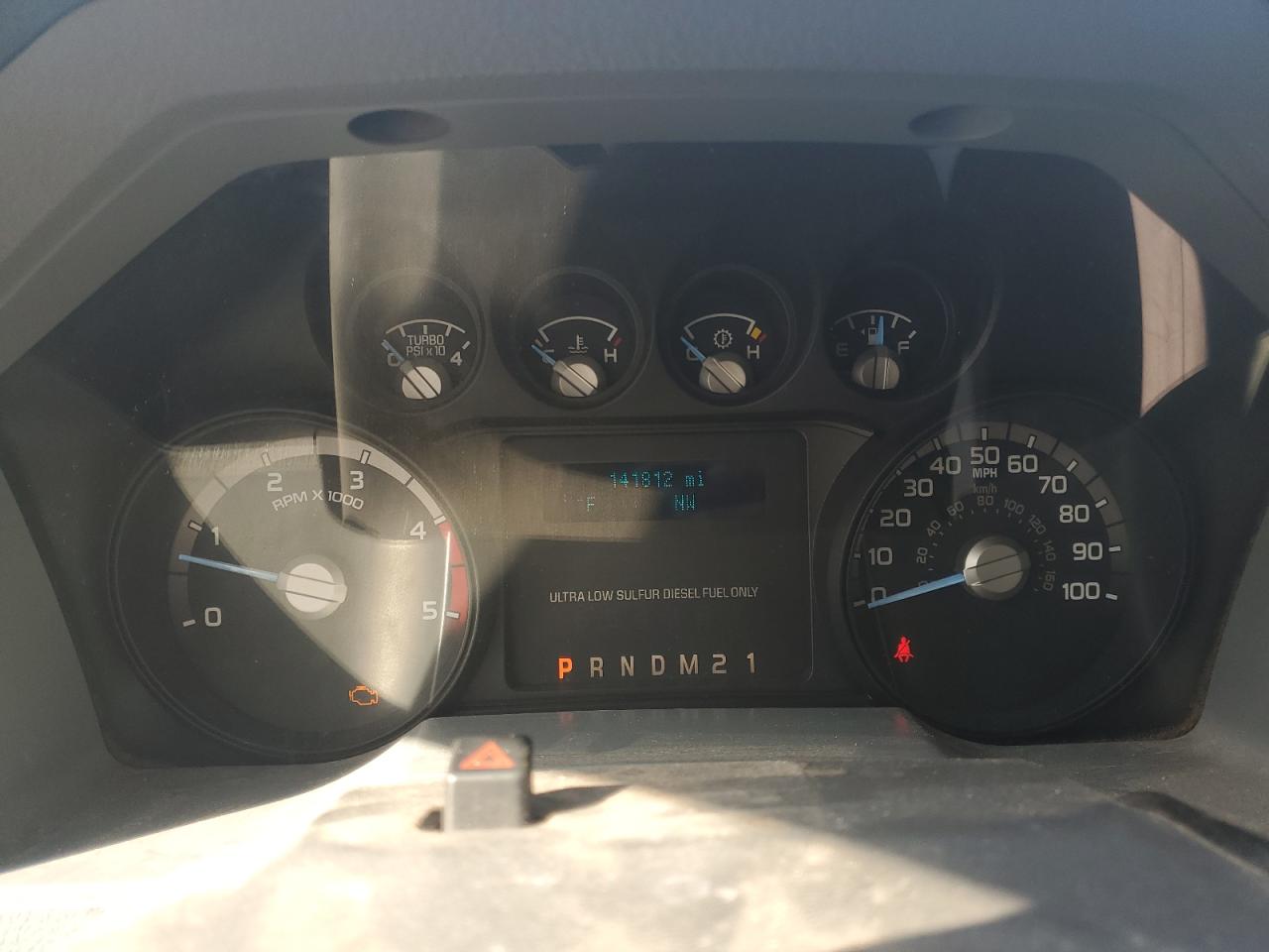 2015 Ford F450 - Image 9