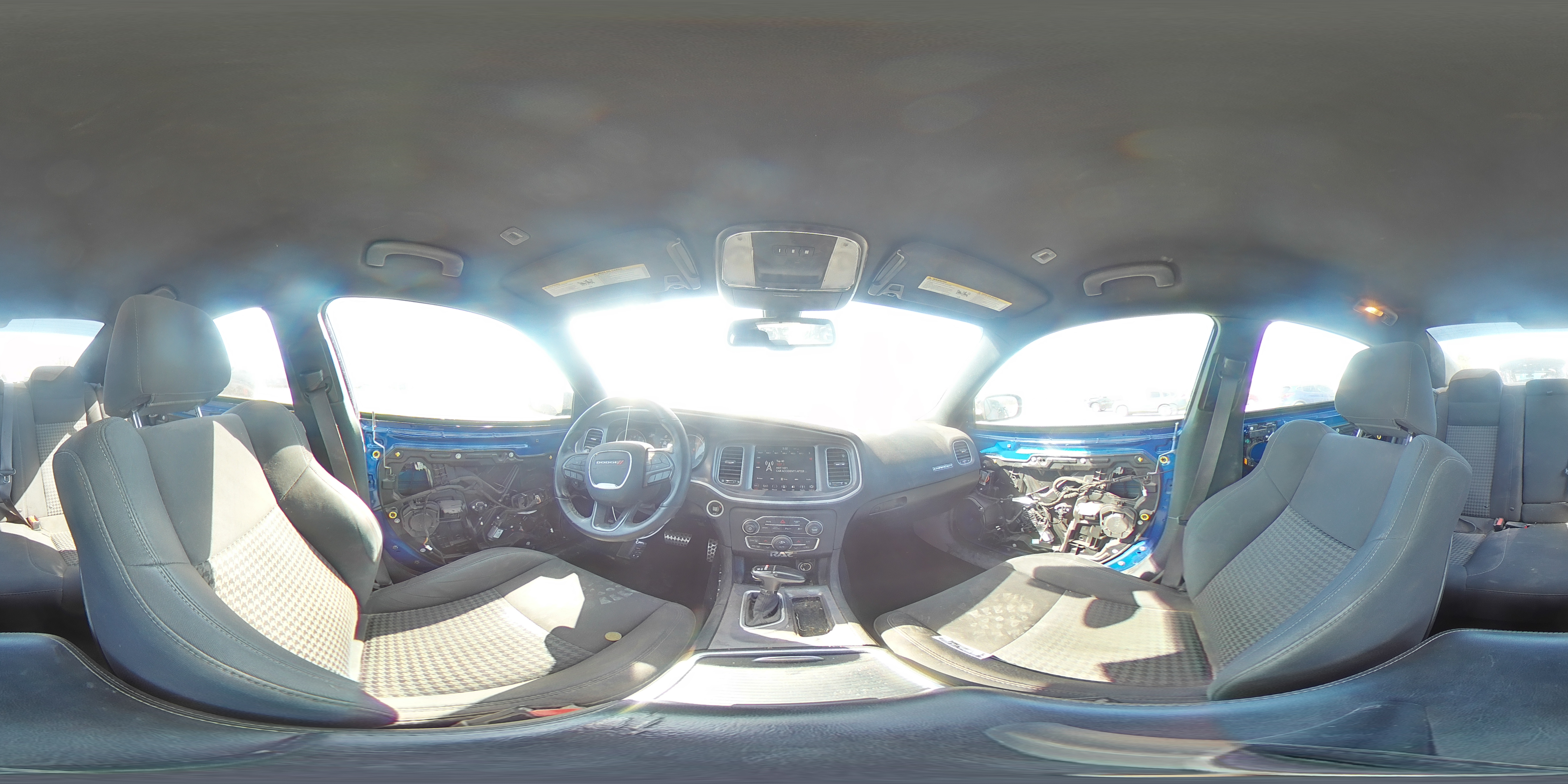 2019 Dodge Charger - Image 13