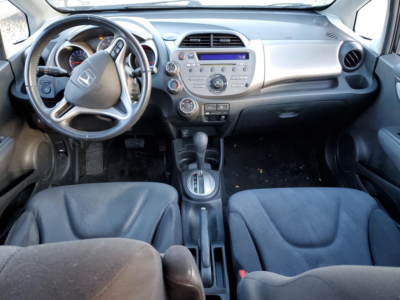 2011 Honda Fit - Image 8
