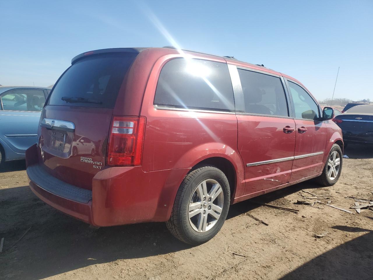 2010 Dodge Caravan - Image 3